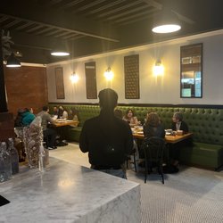 Caccio - Indoor seating