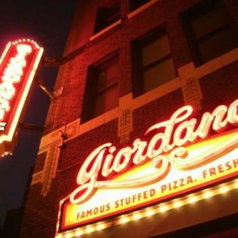 Giordano's - Small Chicago Classic - Pizza Near Me - Chicago, Illinois