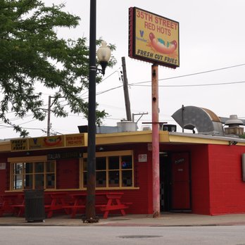 35th Street Red Hots - 35th Street Red Hots. (keepsmilingphoto.com) - Food Stands Near Me - Chicago, Illinois 35th Street Red Hots - 35th Street Red Hots. (keepsmilingphoto.com) - Food Stands Near Me - Chicago, Illinois