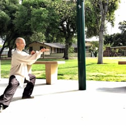 Chenjiagou Taijiquan - Every Sunday morning TaiChi in the park.  If you want to get into TaiChi then come join me on Sunday mornings.