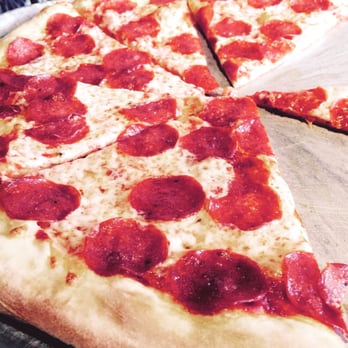 Belltown Pizza - Delicious pepperoni pizza! Perfect in every way! - Pizza Near Me - Seattle, Washington