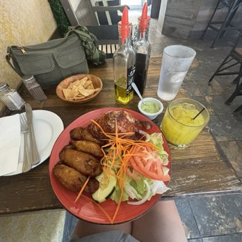 The Inkan - 1/4 Chicken with 2 Sides - Peruvian Near Me - Long Island City, New York