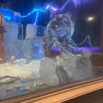 Fairbanks Ice Museum - Museums Near Me - Fairbanks, Alaska