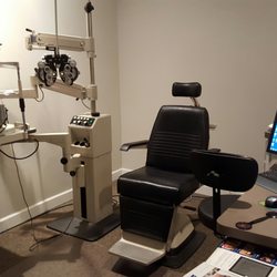Ottica Eyecare - Eye examinations with new technology and retinal imaging.