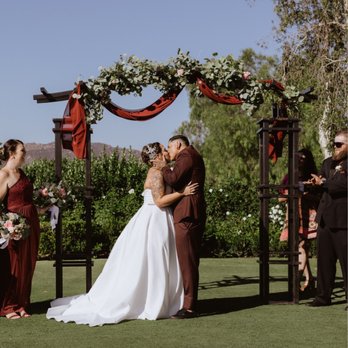 Samantha Phillips Photography - Wedding photo: First Kiss - Event Photography Near Me