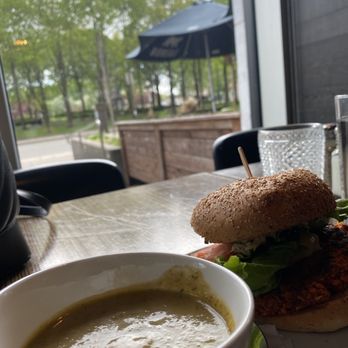 Chez Victor - La Vergue with zucchini soup - Burgers Near Me - Quebec City, Quebec Chez Victor - La Vergue with zucchini soup - Burgers Near Me - Quebec City, Quebec