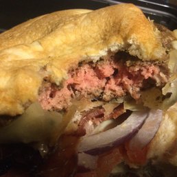 Ordered a "very well done" (first time ever hearing "VERY WELL") Vermont burger. Ordered a "very well done" (first time ever hearing "VERY WELL") Vermont burger.