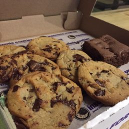 Chocolate Chip Cookies