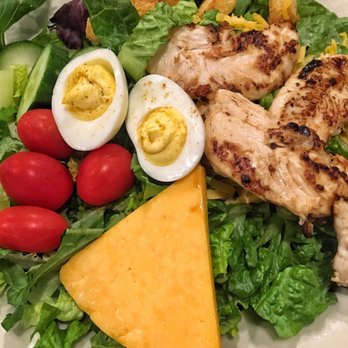 Cracker Barrel Old Country Store - Grilled Chicken Salad - Southern Near Me - Rosenberg, Texas