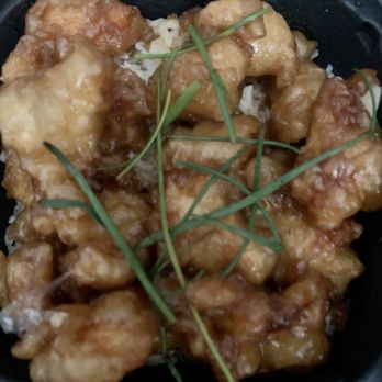 P.F. Chang's - Crispy Honey Chicken Bowl - Asian Fusion Near Me - Cerritos, California P.F. Chang's - Crispy Honey Chicken Bowl - Asian Fusion Near Me - Cerritos, California
