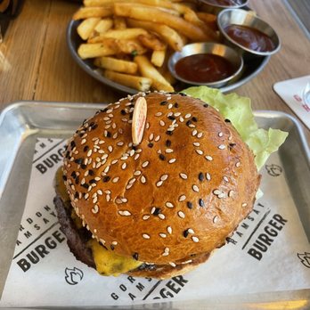 Gordon Ramsay Burger - Backyard Burger* with sharp cheddar cheese - Salad Near Me - Chicago, Illinois