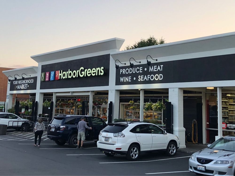 HARBOR GREENS Updated September 2024 79 Photos & 92 Reviews 2620 Bridgeport Way W