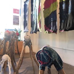 Studio & - Other worldly walkers