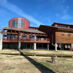 Remington Nature Center - Outside