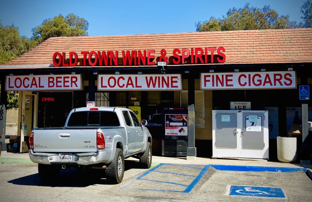 Old Town Wine and Spirits Logo