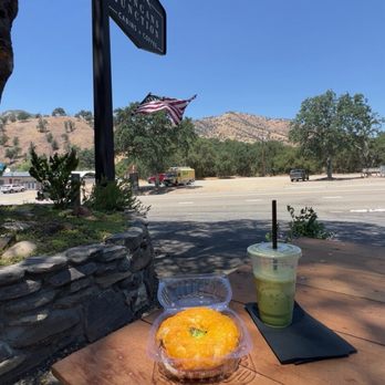 Clingans Junction-  cabins + coffee - Coffee & Tea Near Me - Squaw Valley, California