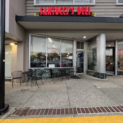 Santucci's Deli