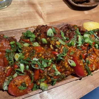 SET NoLibs - Thai Chili Sriracha Wings - Tacos Near Me - Philadelphia, Pennsylvania