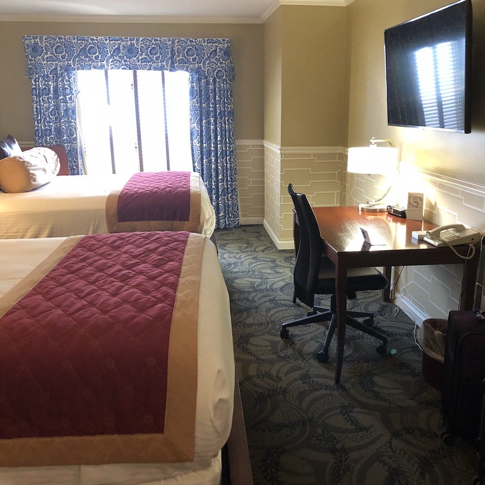 Glidden House - Hotels Near Me - Cleveland, Ohio Glidden House - Hotels Near Me - Cleveland, Ohio
