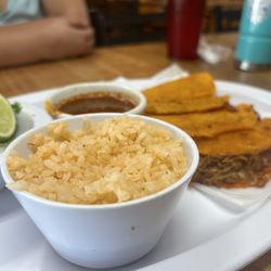 La Union Bakery II - Birria Tacos