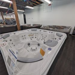 Black Pine Hot Tubs & Swim Spas