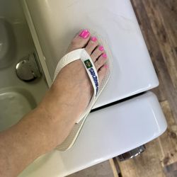 Meraki Nail Spa - Just about perfect. Really!