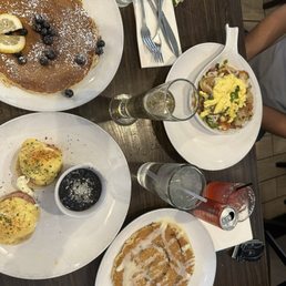 Classic Eggs Benedict