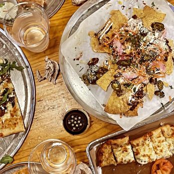 Pinthouse Pizza - House Nachos - Pizza Near Me - Austin, Texas