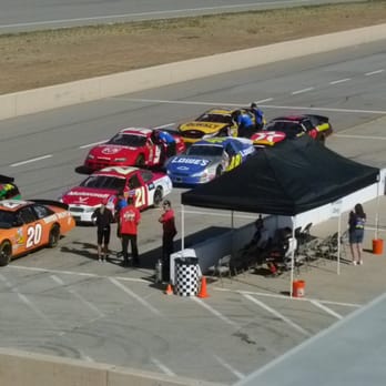 Rusty Wallace Racing Experience - Racing Experience Near Me - Wrentham, Massachusetts