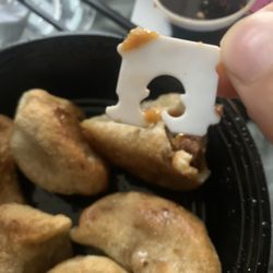 Hunan Express - Pork fried 6. Dumplings