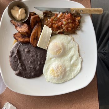 Aceituno’s Mexican Restaurant - Mexican Near Me - Galveston, Texas
