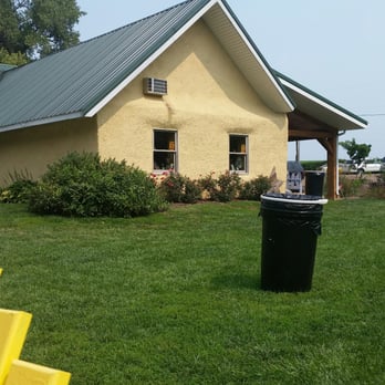 Strawbale Winery - Wineries Near Me - Renner, South Dakota