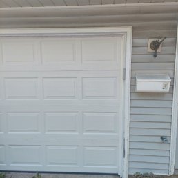 Exterior outside entrance of Top Garage Doors - Rockford, Illinois Exterior outside entrance of Top Garage Doors - Rockford, Illinois