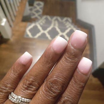 Boston's Nails & Spa - Ombre dip powder. - Waxing Near Me - Boston, Massachusetts