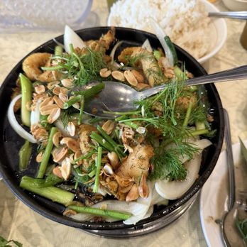 Saigon Kitchen - Vietnamese Near Me - San Jose, California