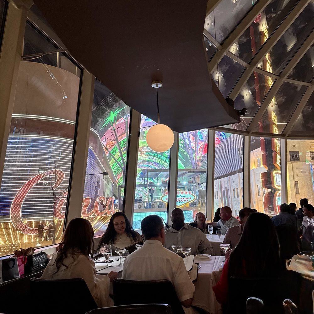 Oscar's Steakhouse - Steakhouses Near Me - Las Vegas, Nevada