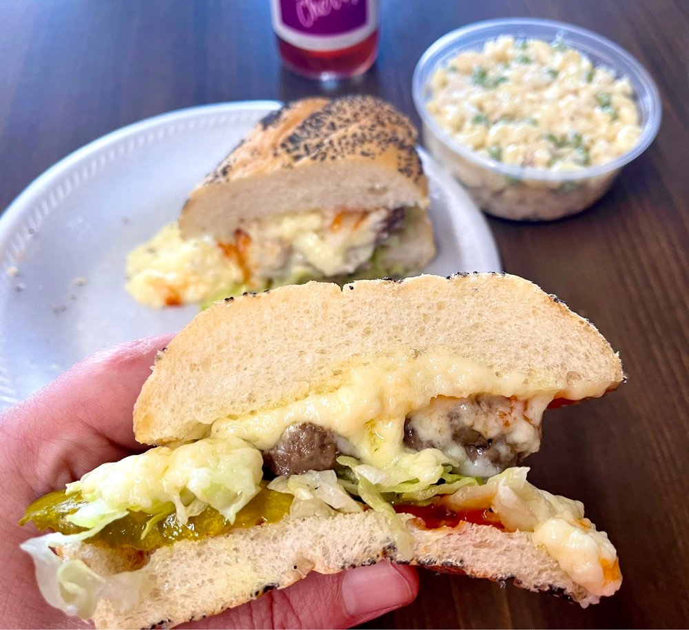 AMERICAN STEAMED CHEESEBURGERS Updated July 2024 144 Photos & 71