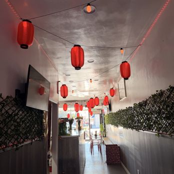 Tea Bag Tea House - Back hall - Bubble Tea Near Me - San Fernando Valley, California Tea Bag Tea House - Back hall - Bubble Tea Near Me - San Fernando Valley, California