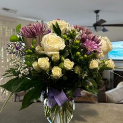 Huff's Florist & Flower Delivery - Stunning