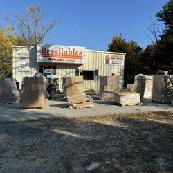 Resellables - New Truckloads of Merchandise arriving daily
