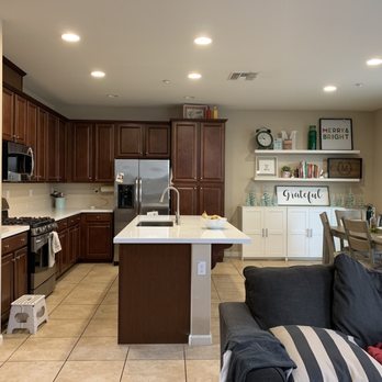 Counter Fit - Kitchen & Bath Near Me - Sacramento, California Counter Fit - Kitchen & Bath Near Me - Sacramento, California