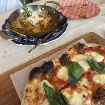 Call Me Gaby - Margarita Pizza and Bolognese Pasta - Italian Near Me - Miami Beach, Florida Call Me Gaby - Margarita Pizza and Bolognese Pasta - Italian Near Me - Miami Beach, Florida