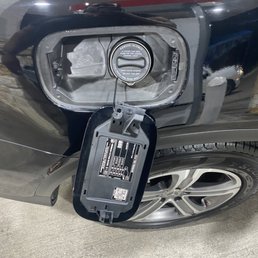 Gas cap face plate