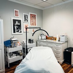 Glow Skin Science - Treatment Room