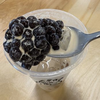 Heytea - Milk Tea brown sugar bobo - Juice Bars & Smoothies Near Me - Seattle, Washington