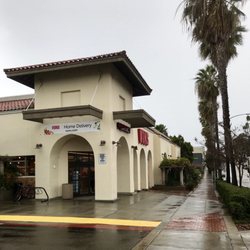 Vons Pharmacy - Looking north towards Girard