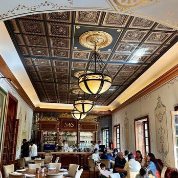 Saks - Breakfast & Brunch Near Me - México, D.F., DIF
