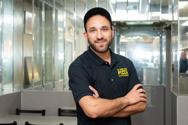 In & Out Pizza by null