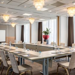 Hotel NH Maastricht
