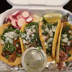 Taqueria La Doña - Tacos de Al Pastor, Carnitas y Tripa